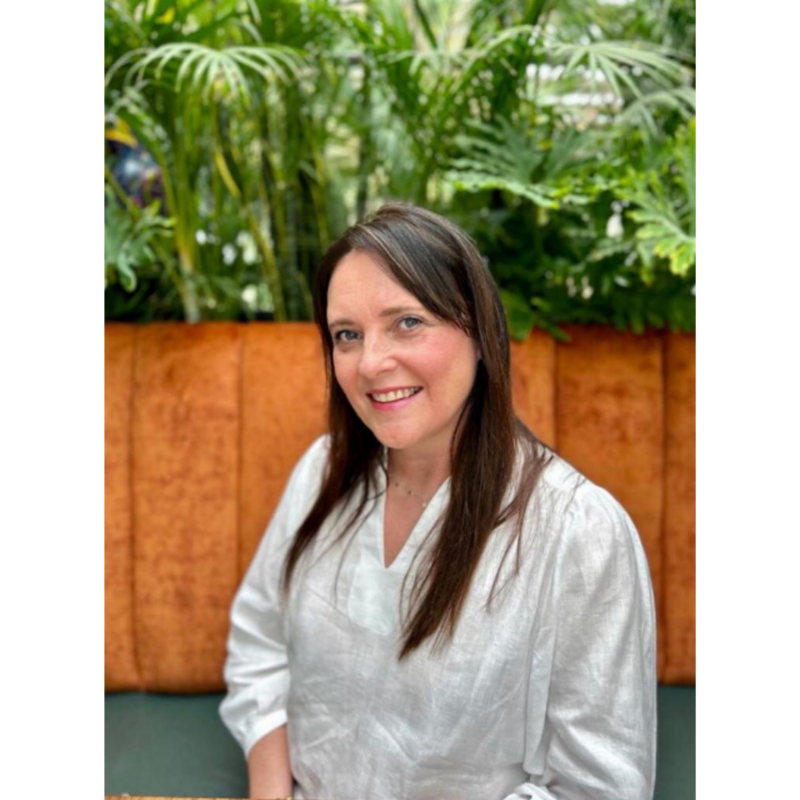 SOPHIA VILLIERS
Naturopathic Nutritional Therapist:    

I share holistic, healthy habits that nourish your body and reduce the impact of stress - helping you reset and move forward with clarity and confidence.