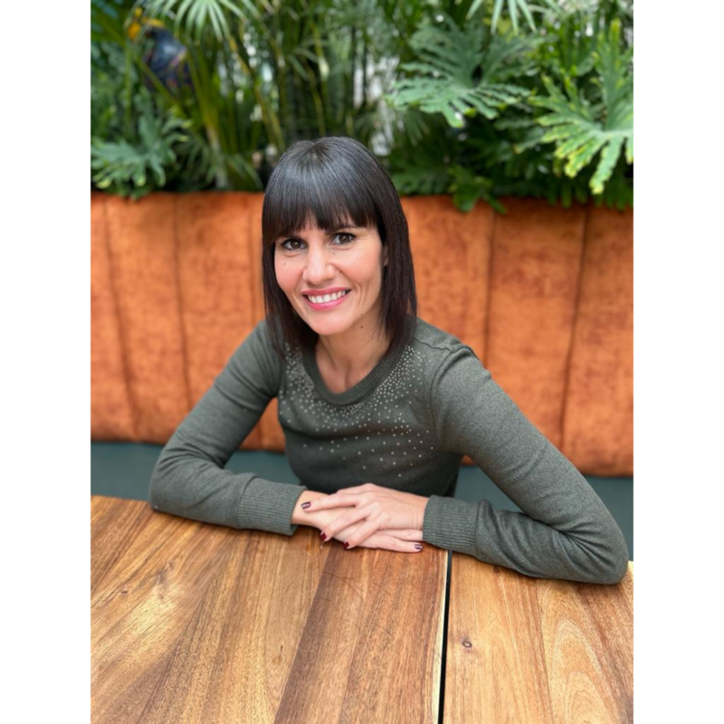 MELANIE DIJKHUIZEN
Plant Medicine Journey Space Holder and Microdosing Coach: 

I draw on my knowledge of natural medicine and my intuitive capabilities to facilitate your healing journey to spiritual awakening.